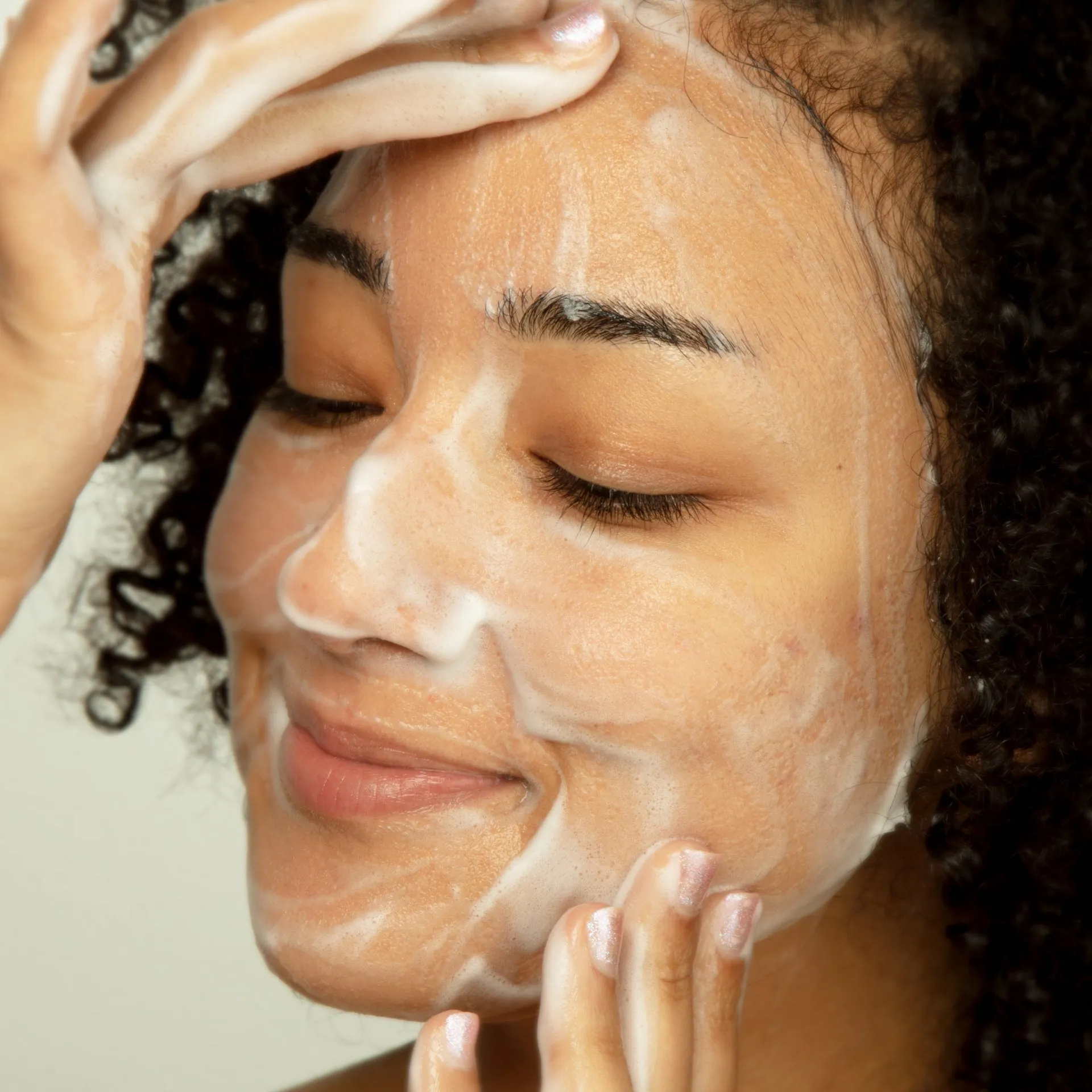 100% PURE - Cucumber Cloud Foam Cleanser
