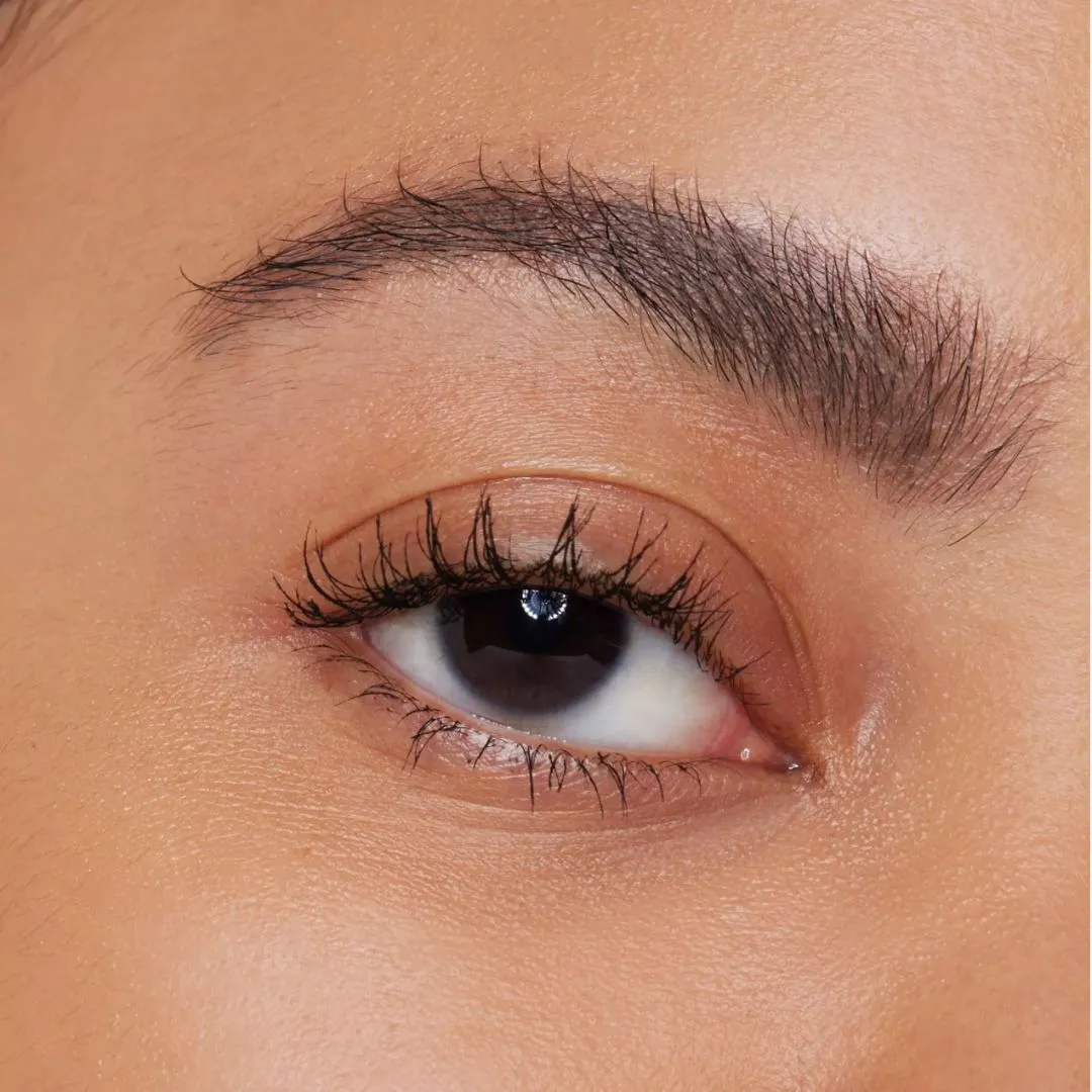 Essence Lash Like A Boss Instant Volume and Length Ultra Black Mascara