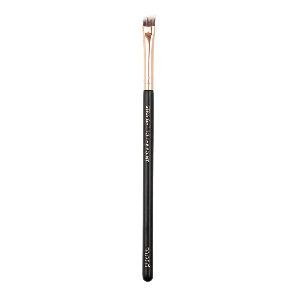 Straight to the Point Angled Eyeliner Brush